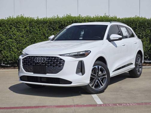 2025 Audi Q5 Premium
