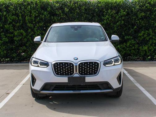 Alpine White 2022 BMW X4 xDrive30i