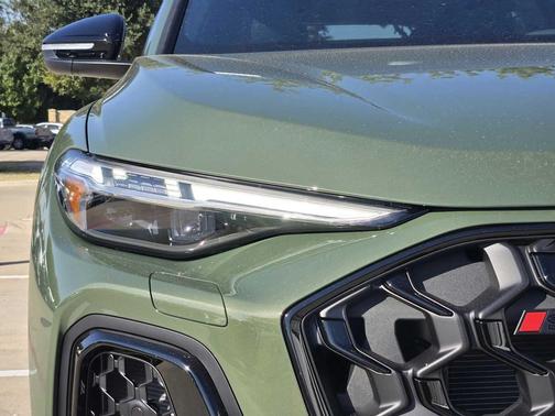 2025 Audi SQ5 3.0T Premium Plus