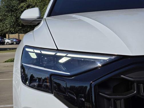 2026 Audi Q8 55 Premium Plus