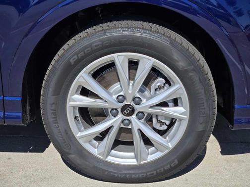 2025 Audi Q3 45 S line Premium Plus