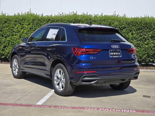 2025 Audi Q3 45 S line Premium Plus