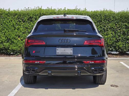 2025 Audi SQ5 3.0T Premium Plus