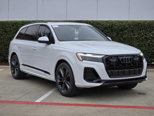 2026 Audi Q7 55 Premium Plus