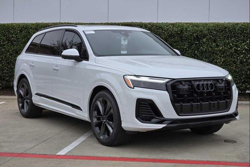 GLACIER WHITE 2026 Audi Q7 55 Premium Plus