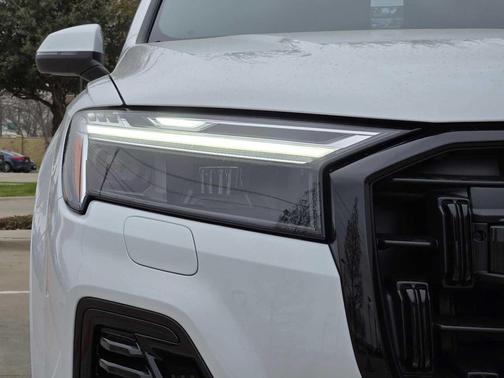 2026 Audi Q7 55 Premium Plus