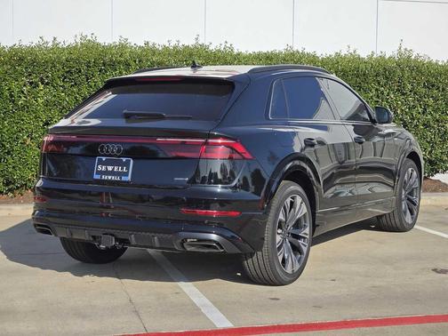 2026 Audi Q8 55 Premium Plus