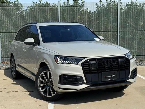 Vicuna Beige Metallic 2023 Audi Q7 45 Premium Plus