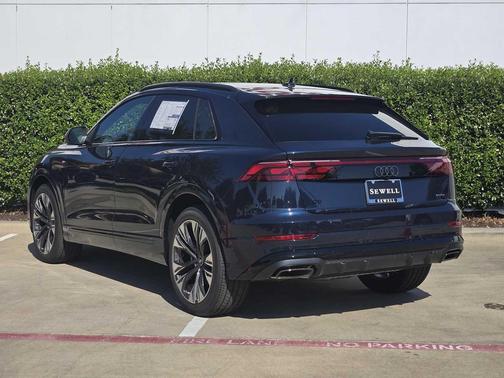 2026 Audi Q8 55 Prestige