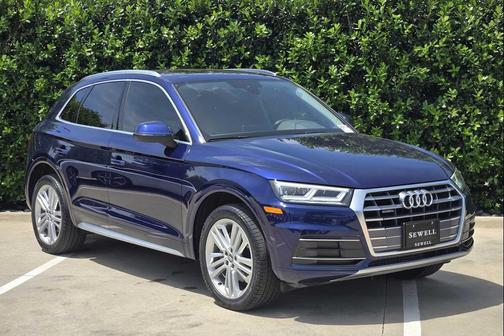 BLUE 2019 Audi Q5 2.0T Premium Plus
