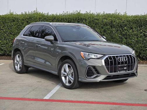2021 Audi Q3 45 S line Premium