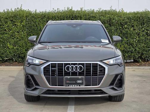 2021 Audi Q3 45 S line Premium