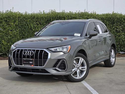 2021 Audi Q3 45 S line Premium