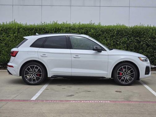 2024 Audi SQ5 3.0T Prestige