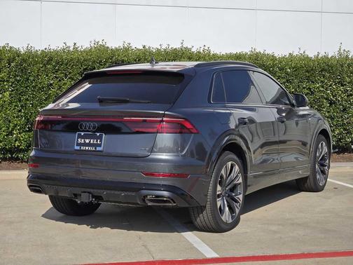 2026 Audi Q8 55 Premium Plus