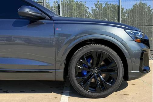 2026 Audi Q8 55 Premium Plus