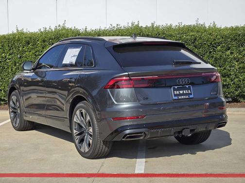 2026 Audi Q8 55 Premium Plus