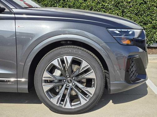 2026 Audi Q8 55 Premium Plus
