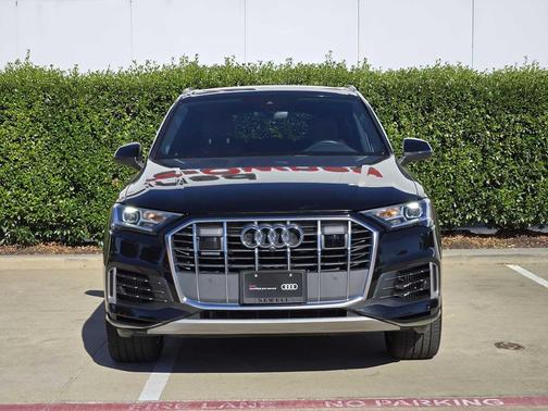2022 Audi Q7 55 Premium Plus