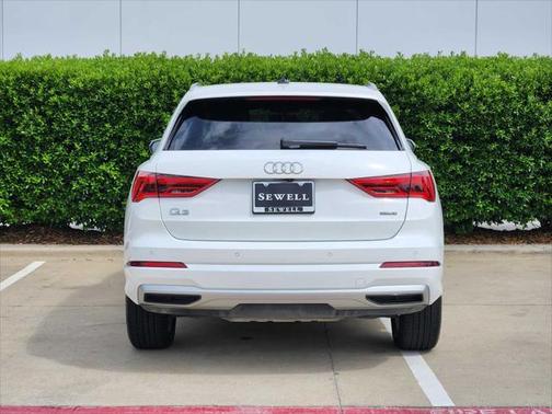 2020 Audi Q3 45 Premium