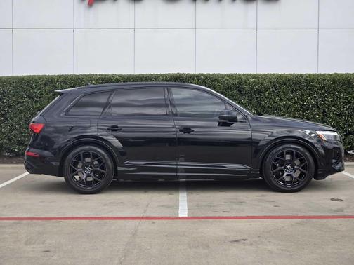 2025 Audi SQ7 4.0T Premium Plus
