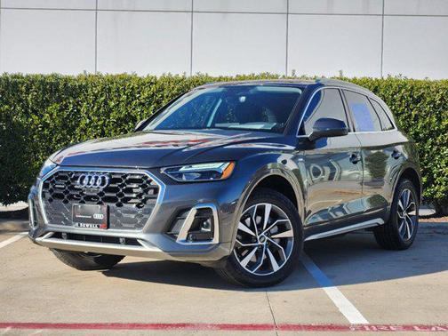 2023 Audi Q5 45 S line Premium Plus