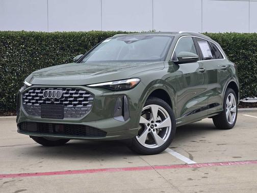 2025 Audi Q5 Premium Plus
