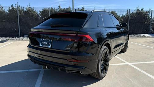 2026 Audi Q8 55 Premium Plus