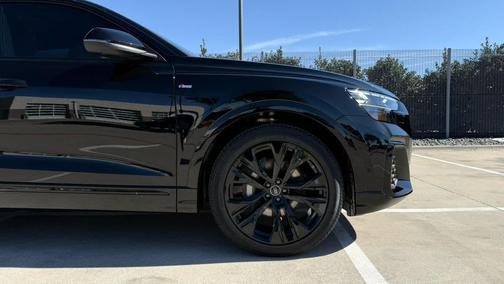 2026 Audi Q8 55 Premium Plus