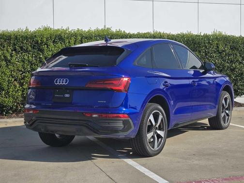 2023 Audi Q5 45 S line Prestige