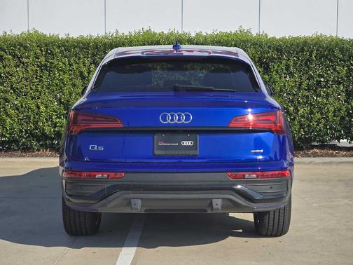 2023 Audi Q5 45 S line Prestige