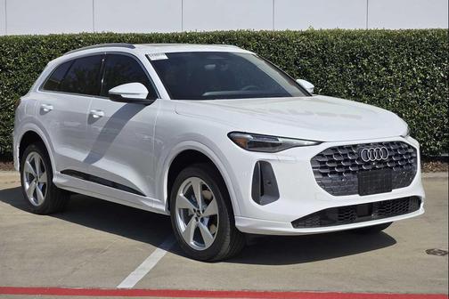 Arkona White 2026 Audi Q5 Premium Plus TFSI quattro S tronic