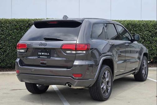 Granite Crystal Metallic Clearcoat 2021 Jeep Grand Cherokee 80th Anniversary 4x4