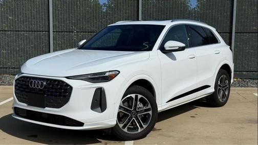 2025 Audi Q5 Premium Plus TFSI quattro S tronic