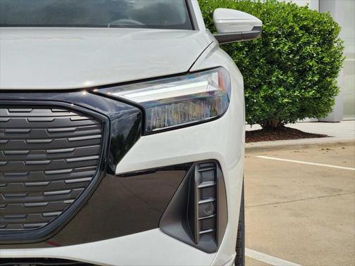 2025 Audi Q4 e-tron Premium 45 quattro