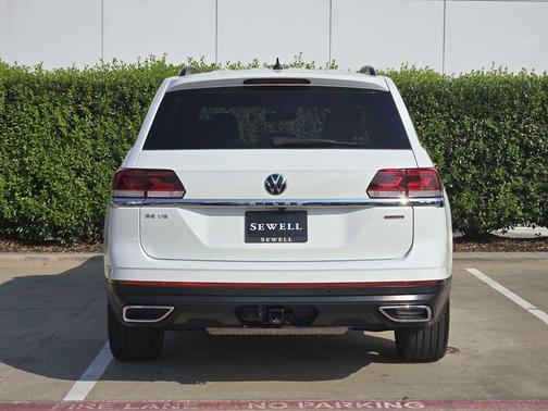 2022 Volkswagen Atlas 3.6L SE w/Technology