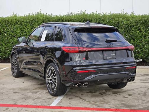 2025 Audi SQ5 3.0T Premium Plus