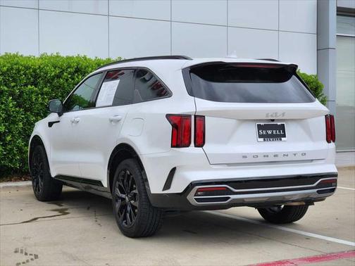 2022 Kia Sorento SX