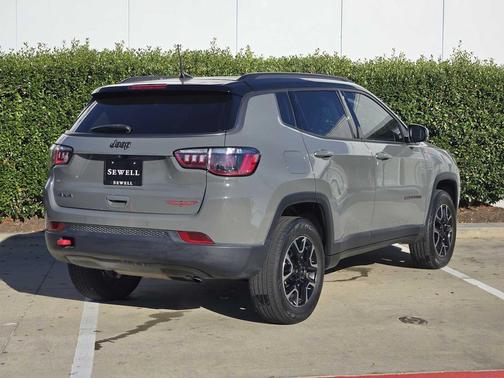 2021 Jeep Compass Trailhawk