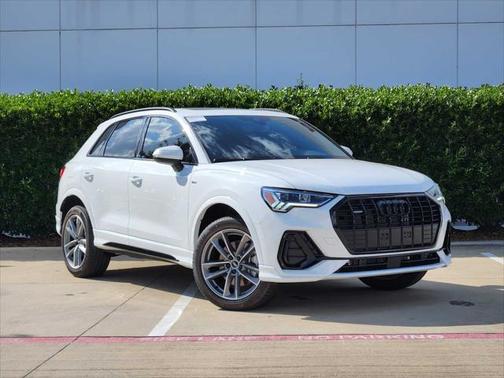 2025 Audi Q3 Premium 45 TFSI S line quattro Tiptronic