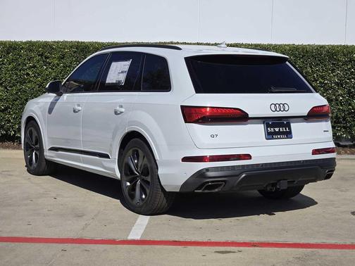 2026 Audi Q7 55 Premium Plus