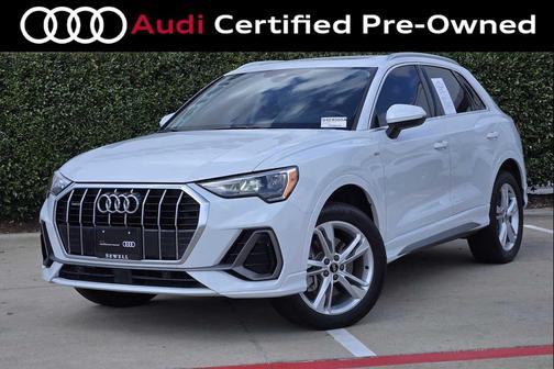2022 Audi Q3 45 S line Premium