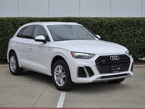 2024 Audi Q5 45 S line Premium