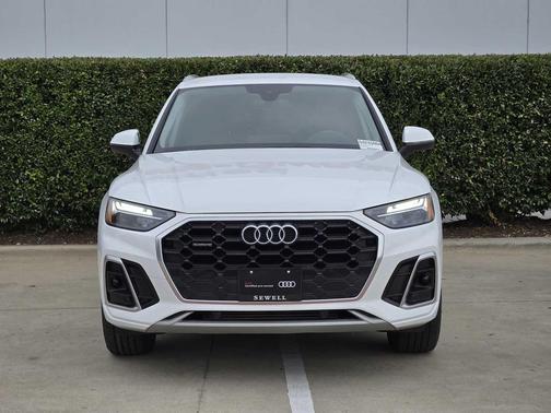2024 Audi Q5 45 S line Premium