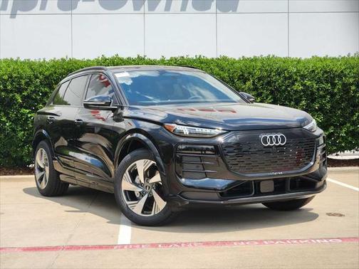 2025 Audi Q6 e-tron Premium Plus quattro
