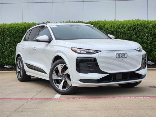 2025 Audi Q6 e-tron Prestige quattro