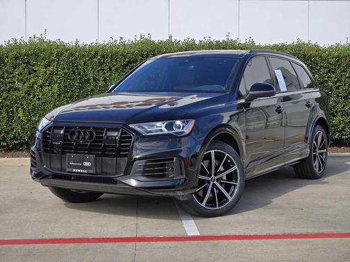 2023 Audi Q7 55 Premium Plus