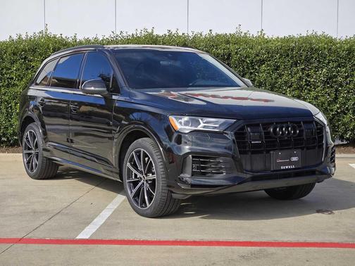 2023 Audi Q7 55 Premium Plus