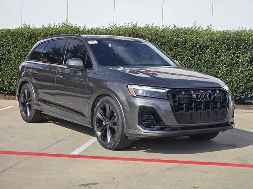 2026 Audi Q7 55 Premium Plus