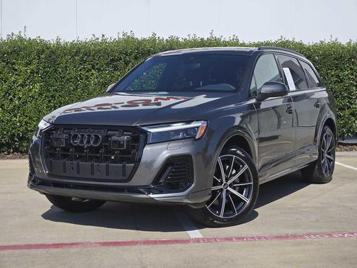2025 Audi Q7 45 Premium Plus